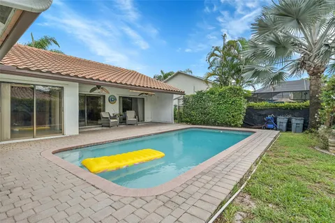 $669,900 | 5149 Northwest 47th Avenue, Coconut Creek, FL 33073