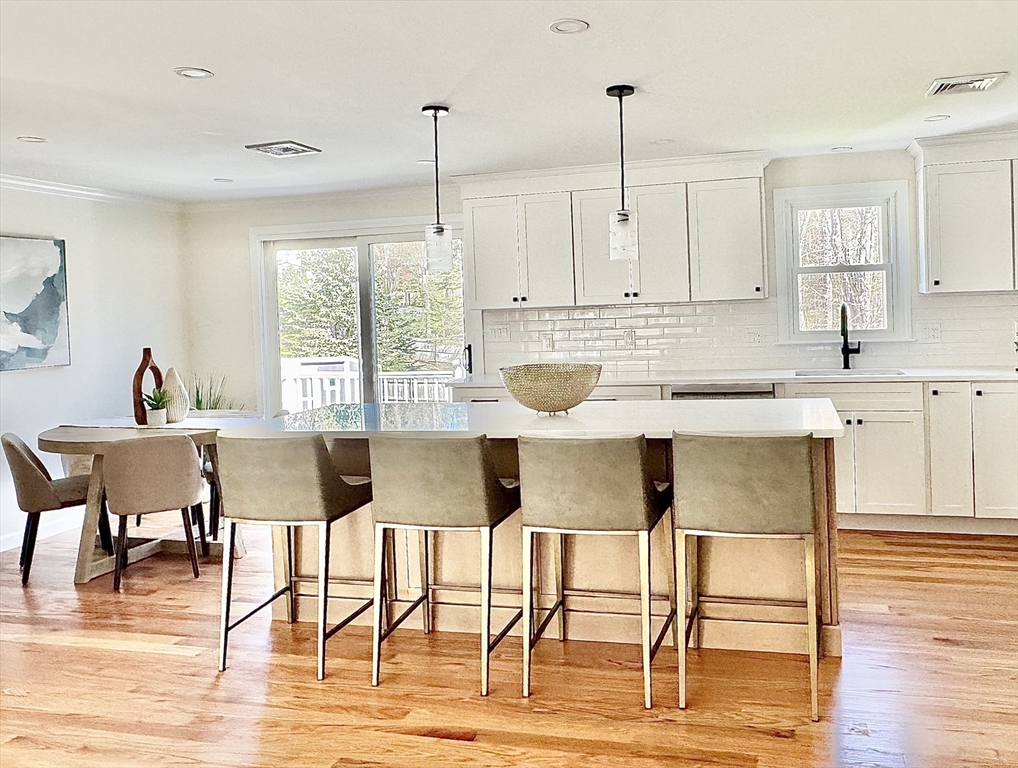 362 Center Street Hanover, MA 02339 - Photo 2 of 42