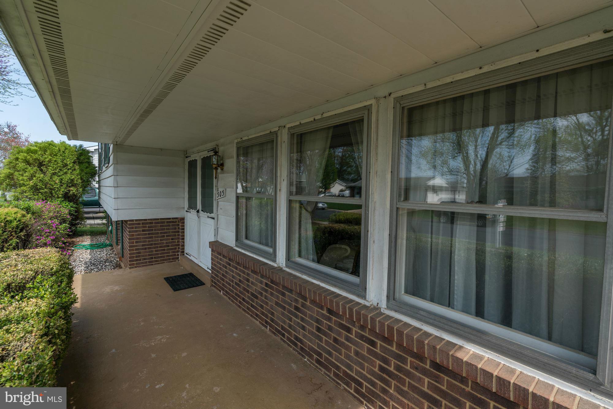 303 Williamsburg Road Sterling, VA 20164 - Photo 2 of 25 Front Porch