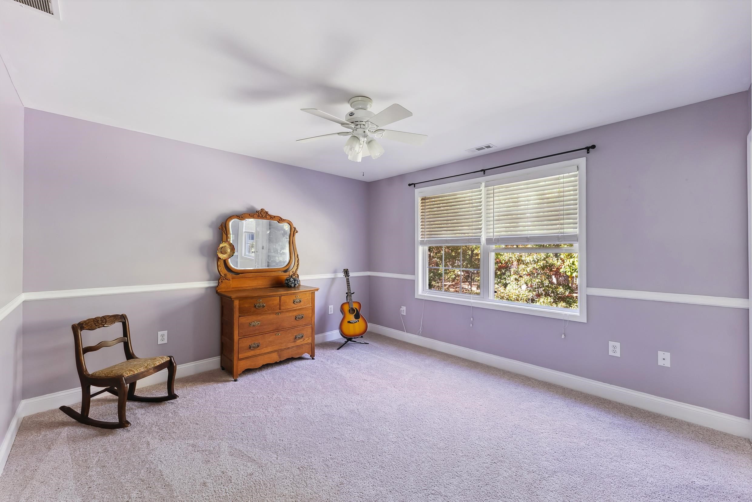 4 Mockingbird Woodbine, NJ 08270 - Photo 21 of 40 a living room with furniture and a window