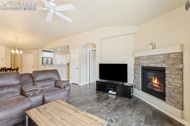 $410,000 | 4139 Pk Hvn View, Colorado Springs, CO 80917