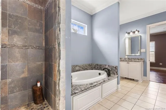 $674,000 | 2215 Longue Vue Drive, Lake Charles, LA 70605