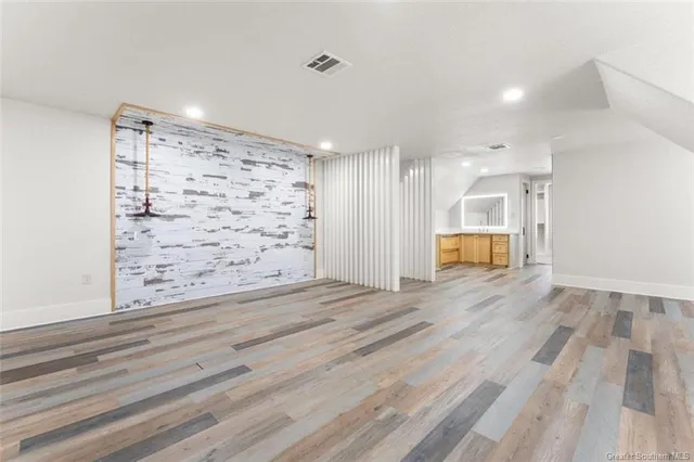 $674,000 | 2215 Longue Vue Drive, Lake Charles, LA 70605