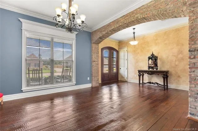 $674,000 | 2215 Longue Vue Drive, Lake Charles, LA 70605