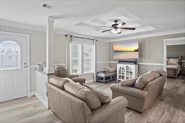 $399,000 | 8328 Southeast Swan Avenue, Hobe Sound, FL 33455