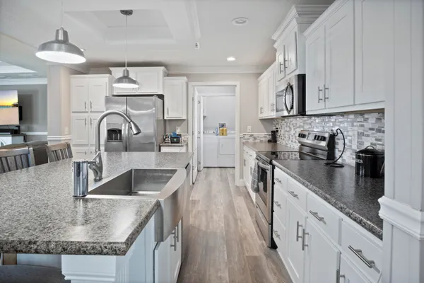 $399,000 | 8328 Southeast Swan Avenue, Hobe Sound, FL 33455