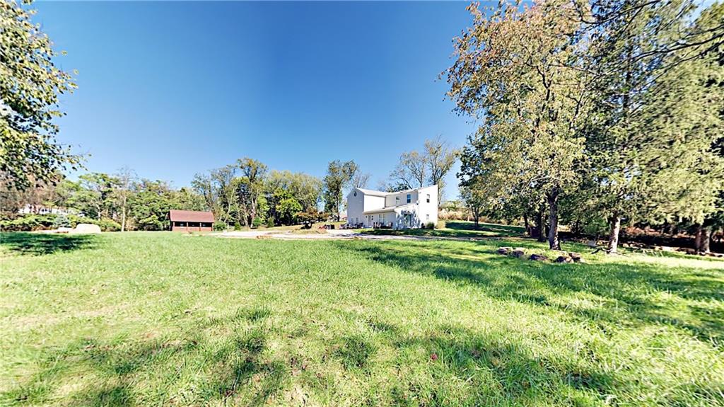 423 Friday Road Pittsburgh, PA 15209 - Photo 3 of 20 Gallery Image 3