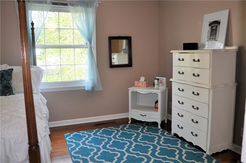 1640 Weslow Court Anderson, IN 46011 - Photo 11 of 17 Gallery Image 11