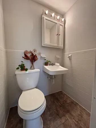 $1,275,000 | 31-33 Atherton Road, Foxboro, MA 02035