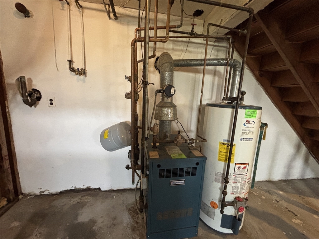 31-33 Atherton Road Foxboro, MA 02035 - Photo 24 of 25