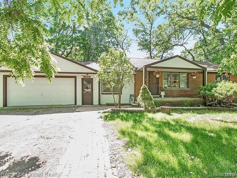 1779 Clark Lake Road Brighton, MI 48114 - Photo 1 of 52 ISnedua5ukgjbc0000000000.jpg