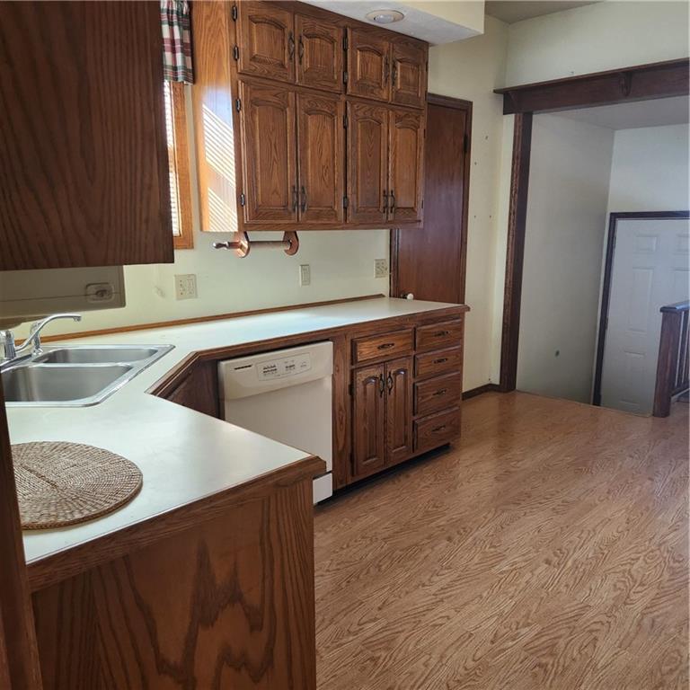 846 North Sycamore Road Iola, KS 66749 - Photo 13 of 50