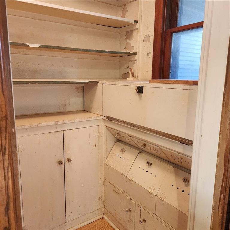 846 North Sycamore Road Iola, KS 66749 - Photo 23 of 50