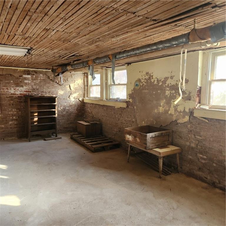 846 North Sycamore Road Iola, KS 66749 - Photo 49 of 50