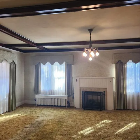 $185,000 | 846 North Sycamore Road, Iola, KS 66749