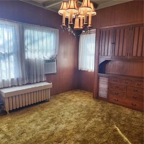 $185,000 | 846 North Sycamore Road, Iola, KS 66749