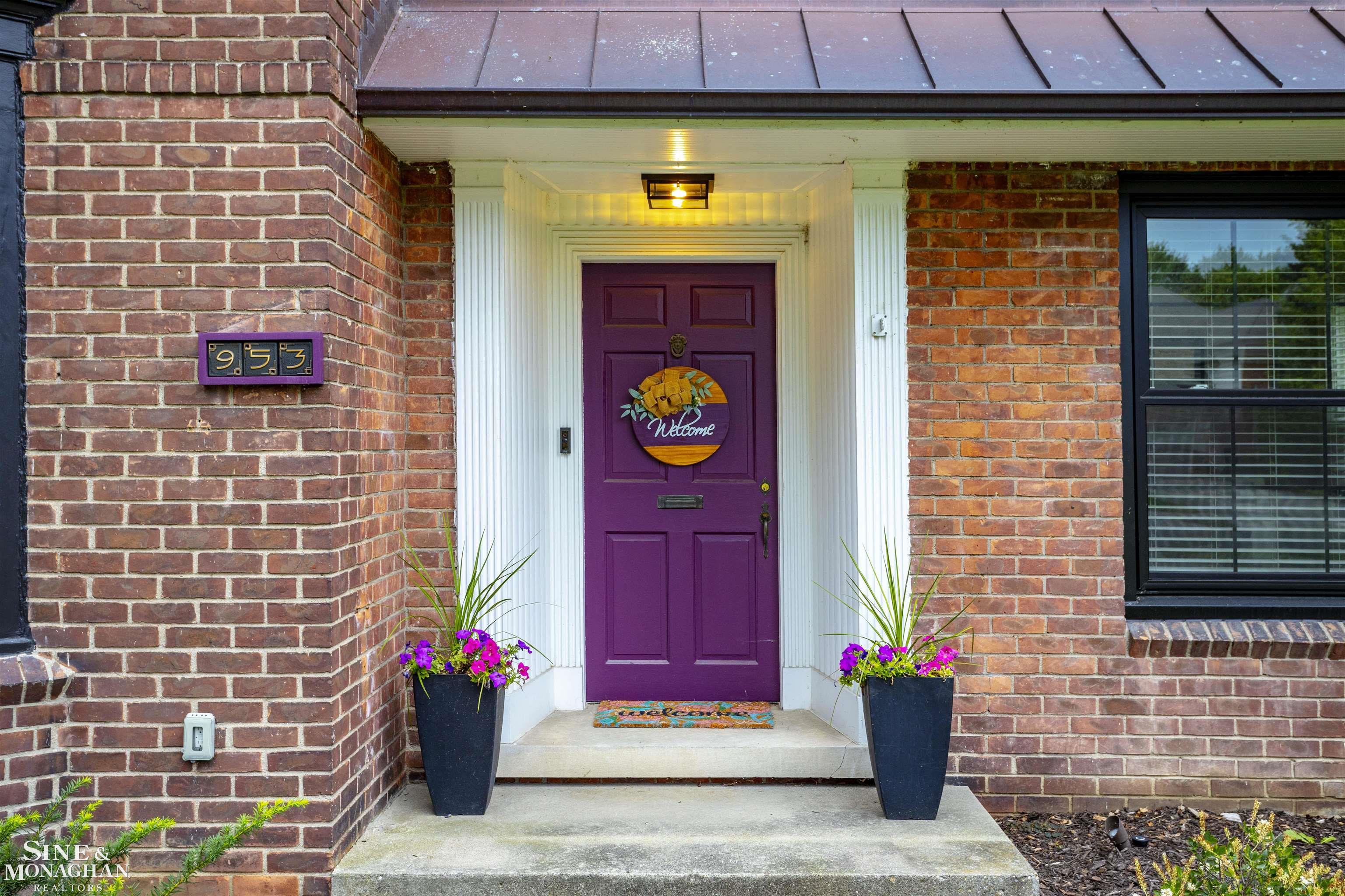953 Trombley Road Grosse Pointe, MI 48230 - Photo 36 of 52 50120337-35.JPG