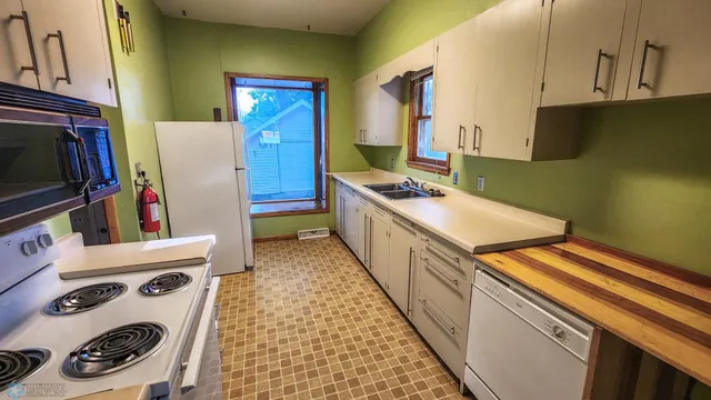 $190,000 | 57 N Terrace North, Fargo, ND 58102