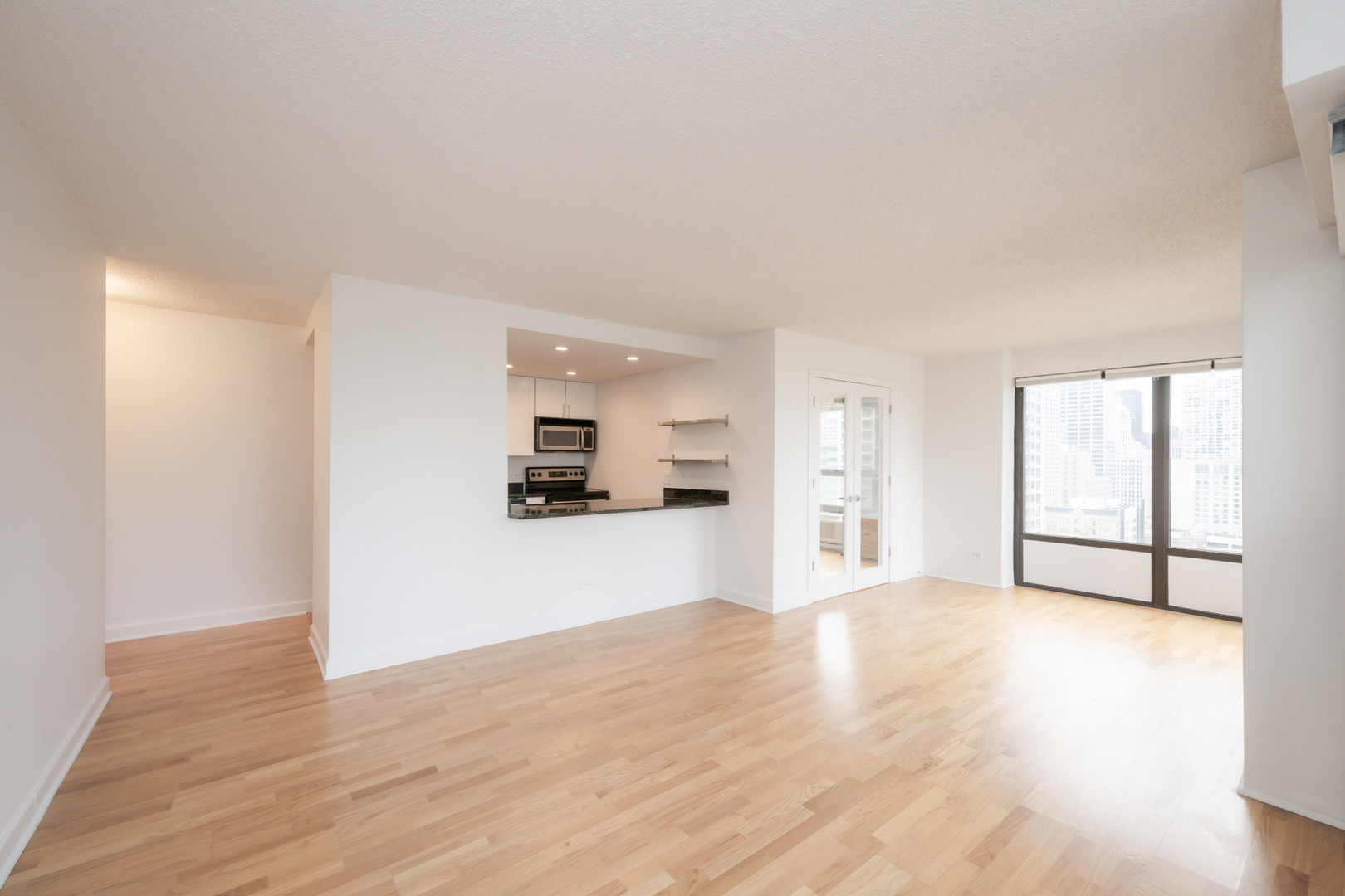 30 East Huron Street, Unit 2204 Chicago, IL 60611 - Photo 4 of 34