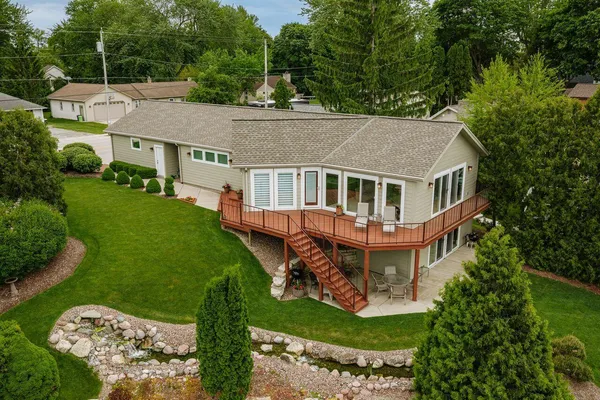 $2,750,000 | N50W35310 East Wisconsin Avenue, Oconomowoc, WI 53066