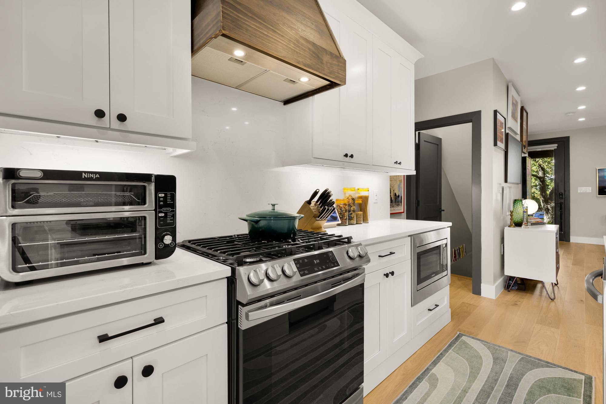47 T Street Northeast Washington, DC 20002 - Photo 14 of 45 Modern kitchen with gas stove for cooking