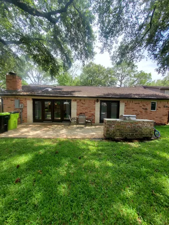$2,500 | 1910 Eastfield Drive, Missouri City, TX 77459