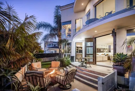 $6,750,000 | 5390 Carlsbad Boulevard, Carlsbad, CA 92008