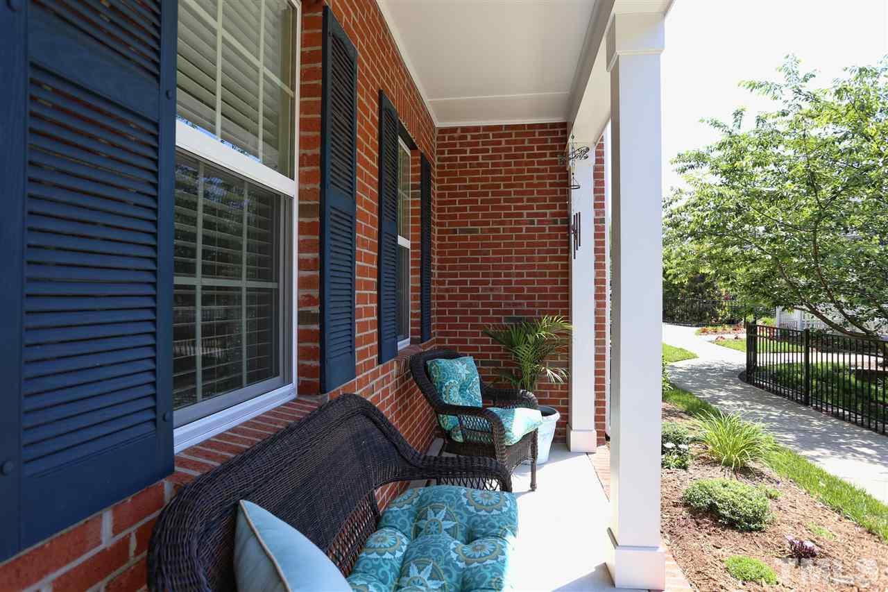 2718 Cloud Mist Circle Raleigh, NC 27614 - Photo 2 of 25 Gallery Image 2