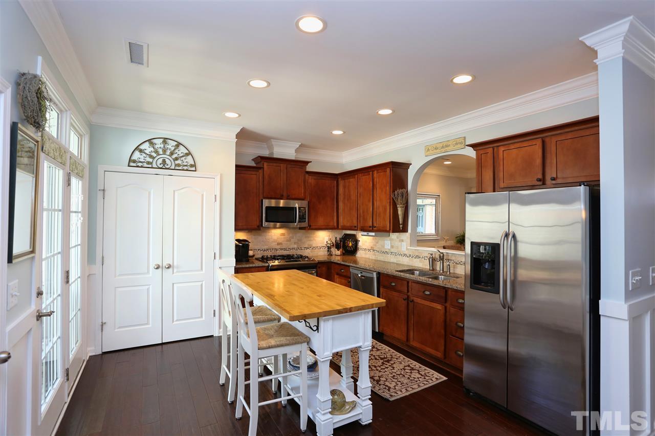 2718 Cloud Mist Circle Raleigh, NC 27614 - Photo 4 of 25 Gallery Image 4
