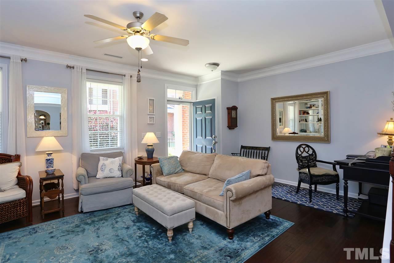 2718 Cloud Mist Circle Raleigh, NC 27614 - Photo 9 of 25 Gallery Image 9