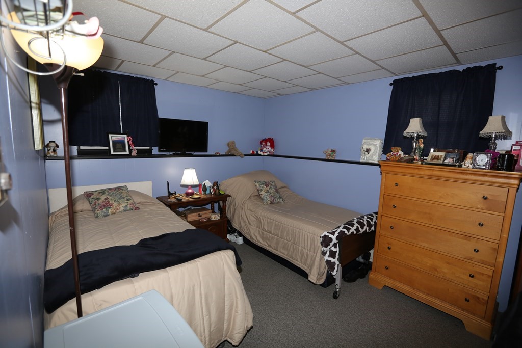 136 Oxford Street Fall River, MA 02721 - Photo 18 of 36 Gallery Image 18