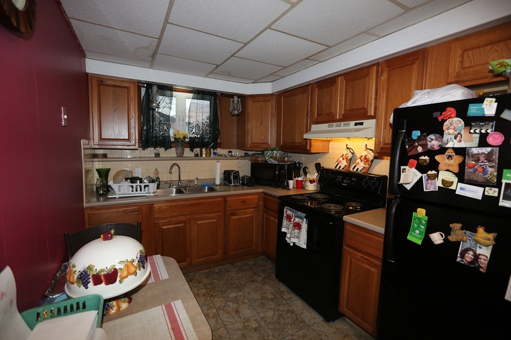 136 Oxford Street Fall River, MA 02721 - Photo 20 of 36 Gallery Image 20