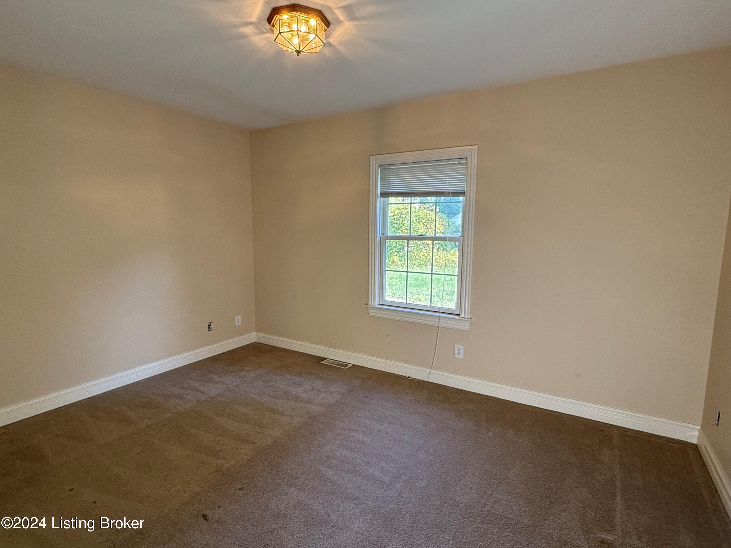 3207 Linnet Road Louisville, KY 40213 - Photo 14 of 26 65-1st Floor Bedroom