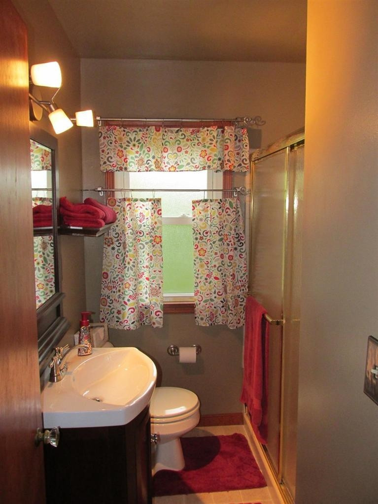 14058 Grafton Road Carleton, MI 48117 - Photo 8 of 10 Photo 8