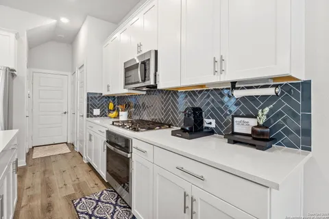 $385,000 | 5843 Whitby Road, Unit 33, San Antonio, TX 78240