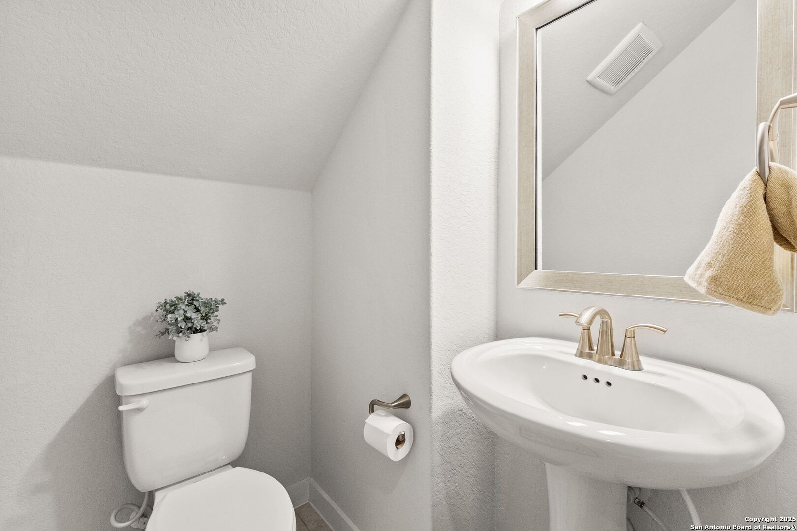 5843 Whitby Road, Unit 33 San Antonio, TX 78240 - Photo 15 of 27