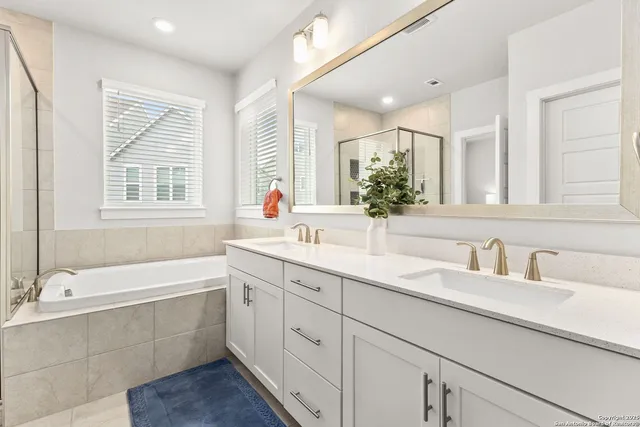 $385,000 | 5843 Whitby Road, Unit 33, San Antonio, TX 78240