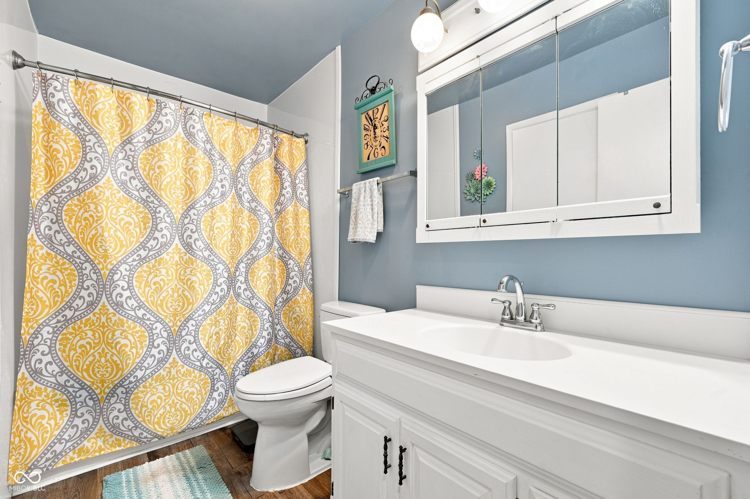 12336 Riley Road Indianapolis, IN 46236 - Photo 17 of 25 Gallery Image 17