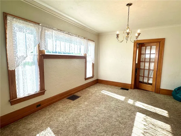 $257,000 | 570 West Washington Street, Bradford, PA 16701