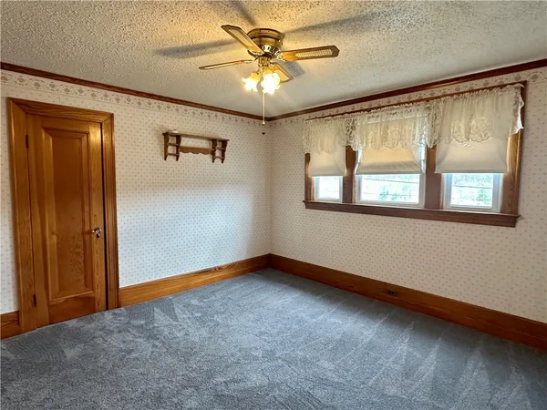 $257,000 | 570 West Washington Street, Bradford, PA 16701