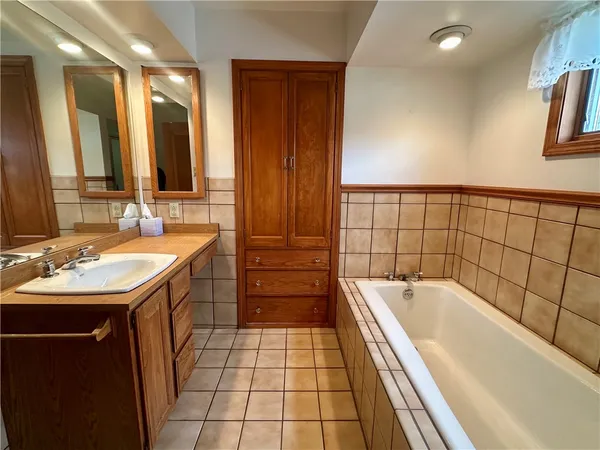 $257,000 | 570 West Washington Street, Bradford, PA 16701