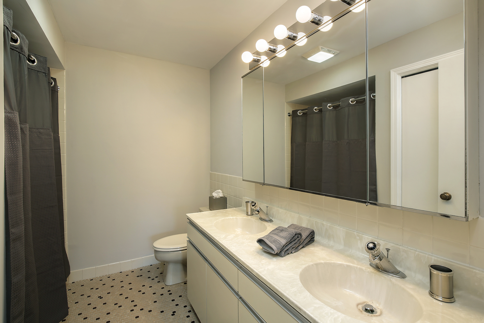 1175 Lake Cook Road, Unit 405W Northbrook, IL 60062 - Photo 7 of 12
