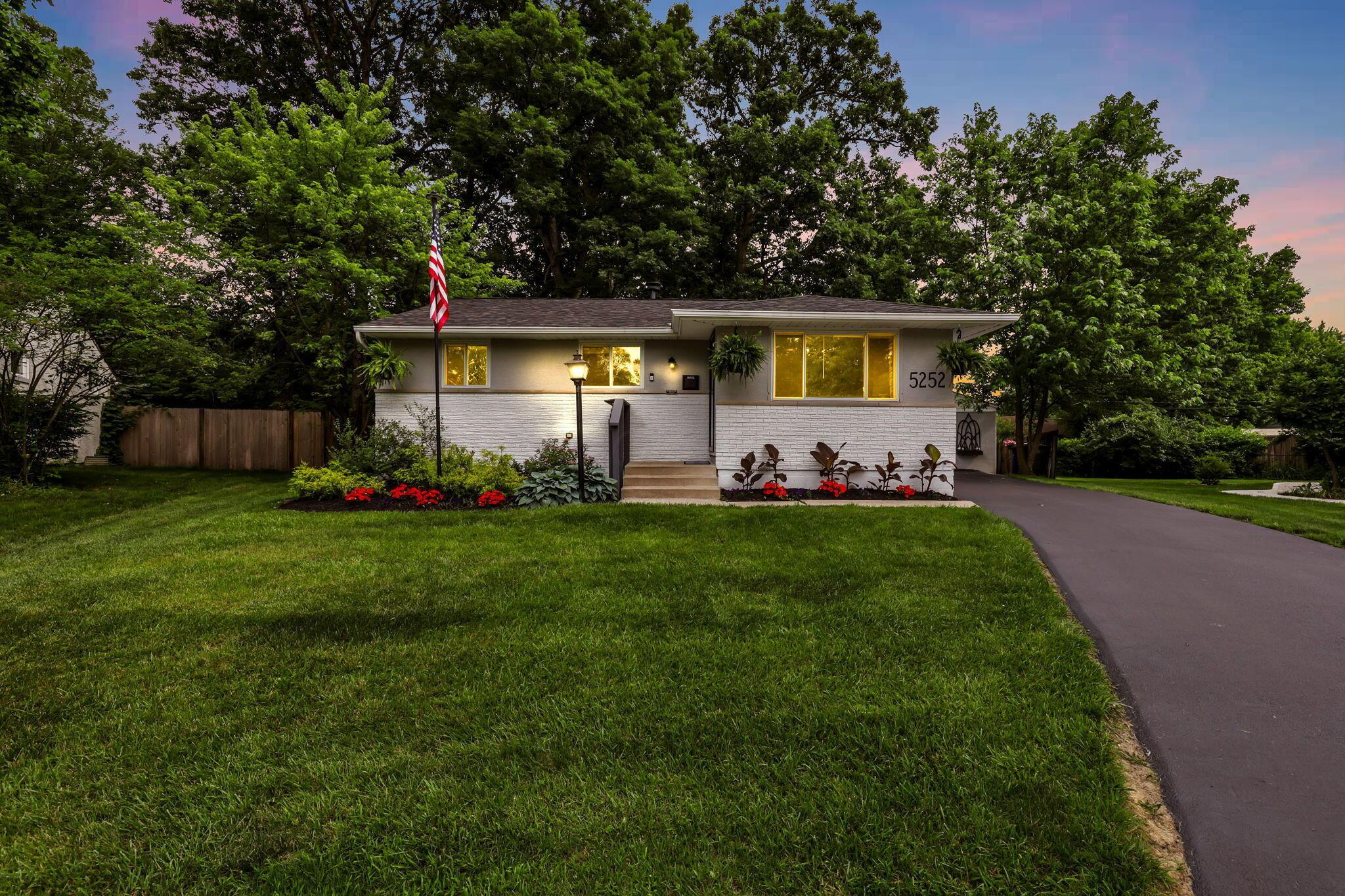 5252 Roche Place Columbus, OH 43229 - Photo 2 of 46 1-web-or-mls-Twilight