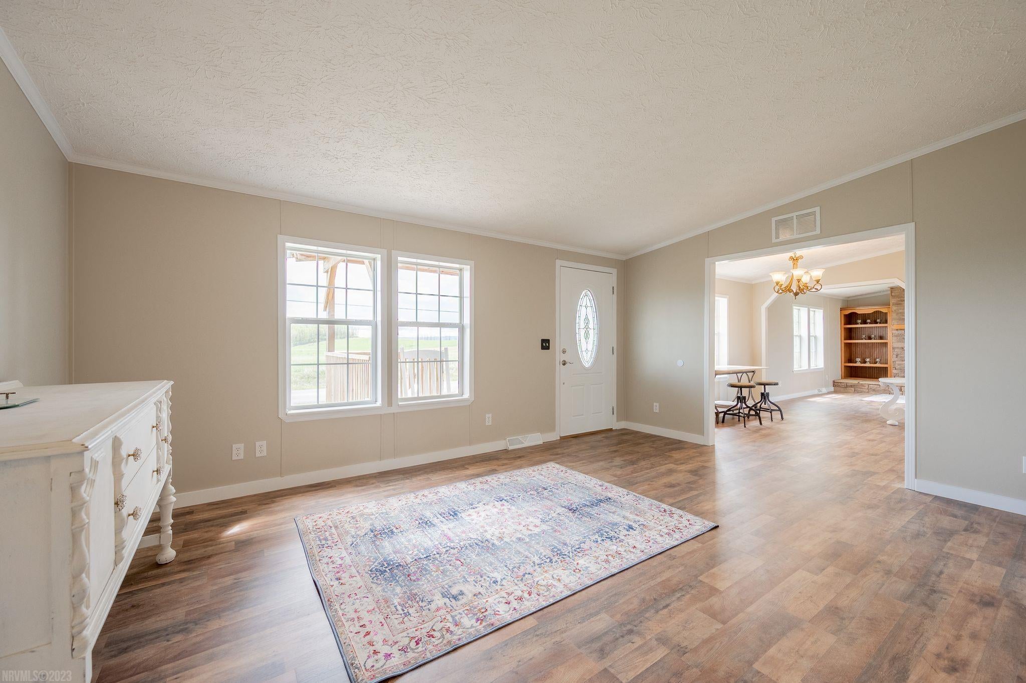 6983 Morgan Farm Road Radford, VA 24141 - Photo 12 of 84 Gallery Image 12