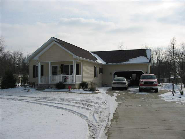 121 East Niblack Road Vincennes, IN 47591 - Photo 1 of 11 Gallery Image 1