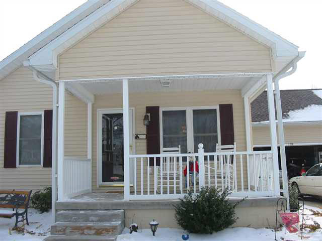 121 East Niblack Road Vincennes, IN 47591 - Photo 2 of 11 Gallery Image 2