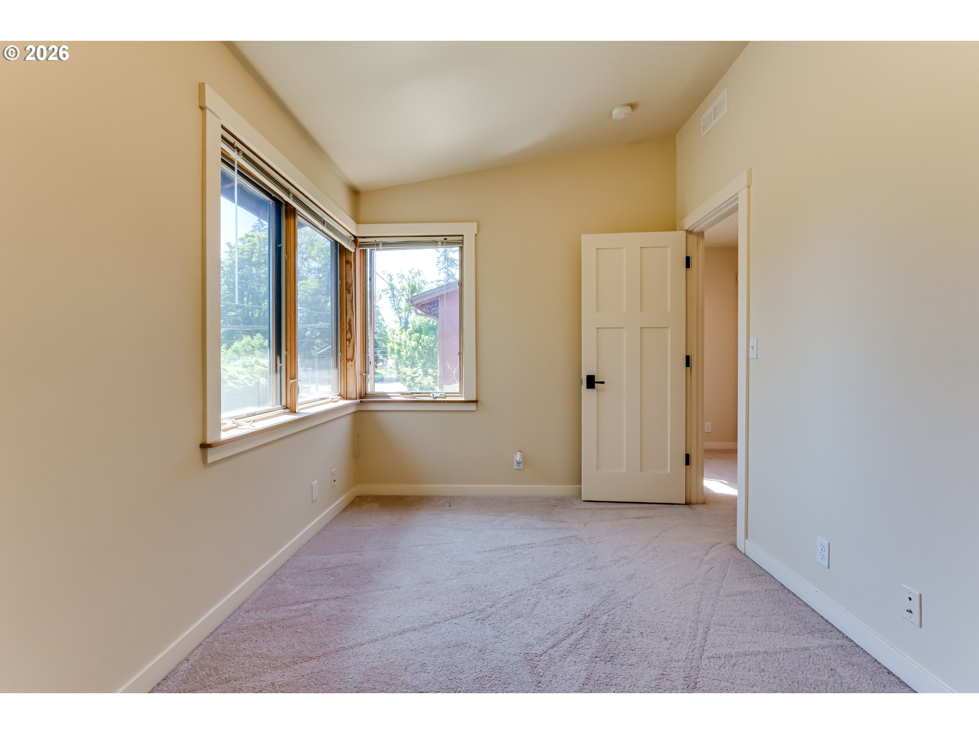 1485 Perdue Loop Eugene, OR 97401 - Photo 20 of 33