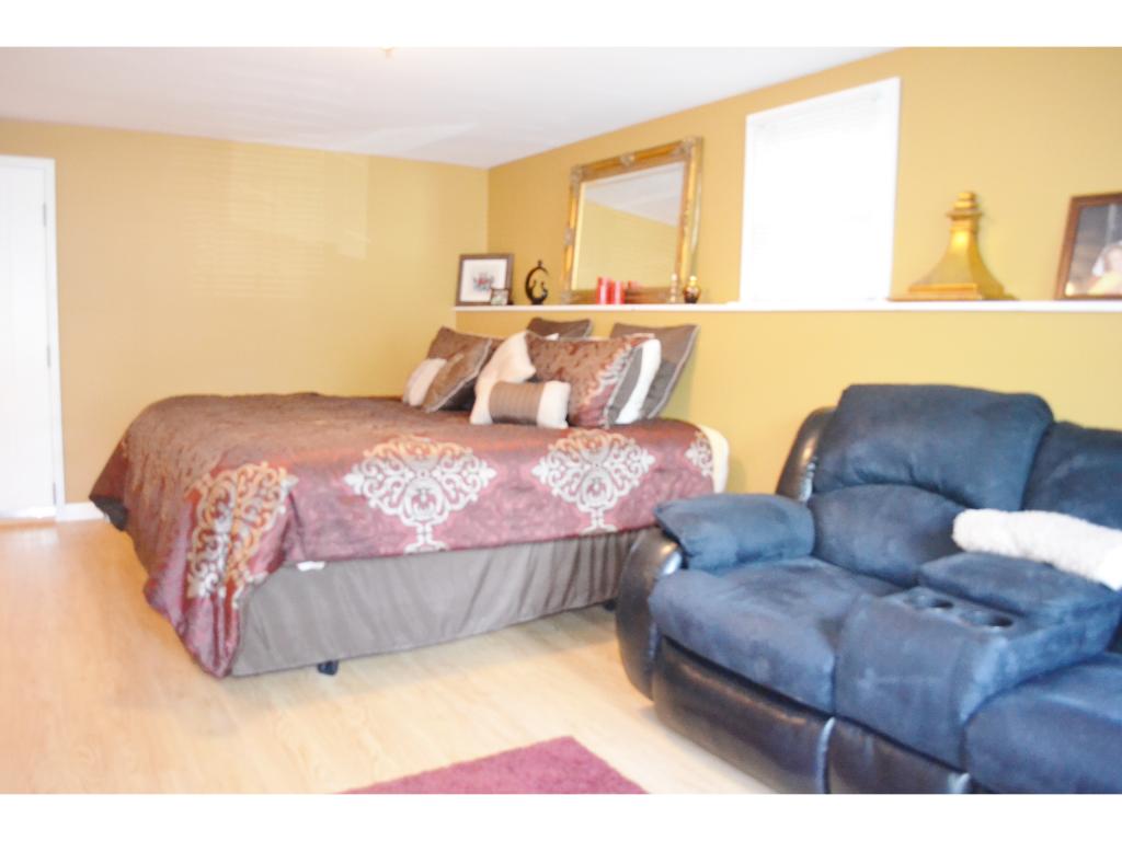 981 Mammoth Road Manchester, NH 03104 - Photo 18 of 29