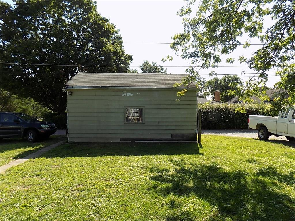 501 South Holt Road Indianapolis, IN 46241 - Photo 4 of 15 Gallery Image 4
