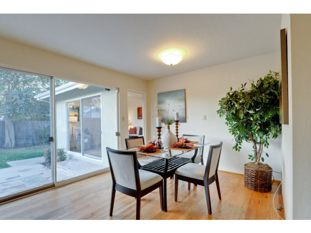 245 Casper Street Milpitas, CA 95035 - Photo 3 of 10